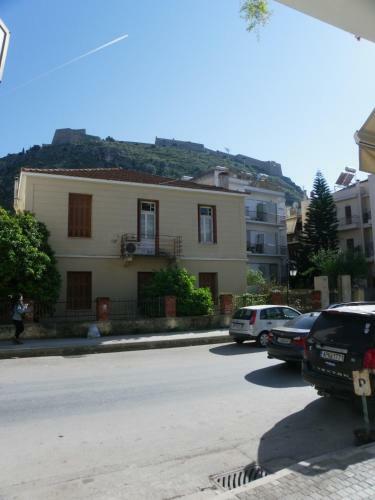 Areti Central Apartment