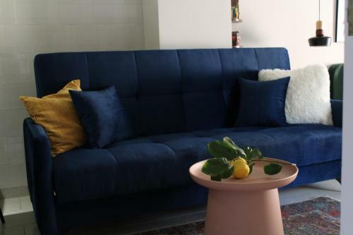 Master Rose Studio In Old Town