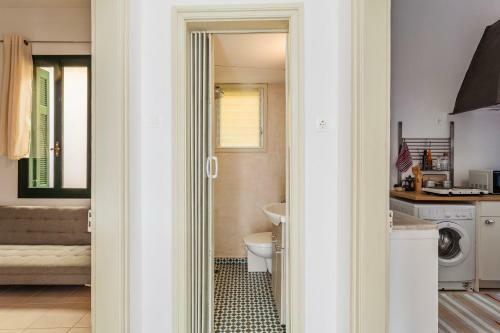Nafplio Stylish Escape - Nat's City Nest