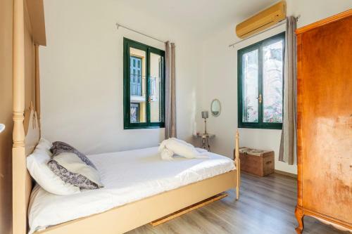 Nafplio Stylish Escape - Nat's City Nest