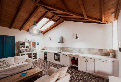 Sunshiny - Two Houses With Pool In Private Grounds