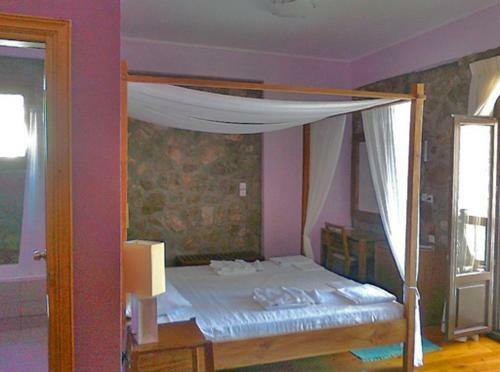 Hostal Lefteri's & Loukia's Guesthouse