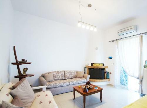 Seafront House Irini