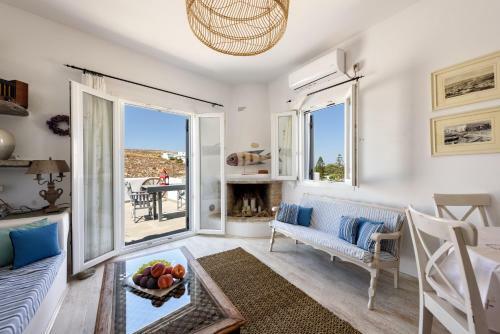 Hara?s Villa In Naousa , Paros