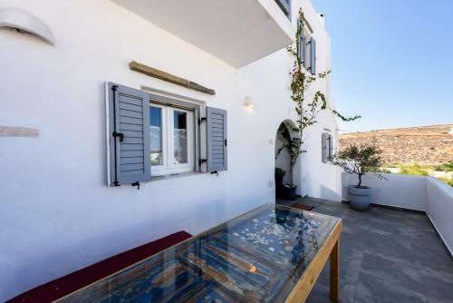 Hara?s Villa In Naousa , Paros