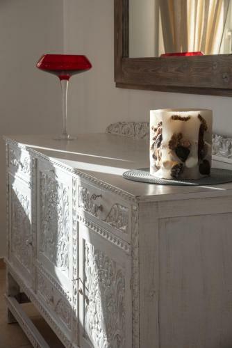 ?ggelos Home Paros