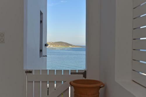 Armenistis Apartment 2