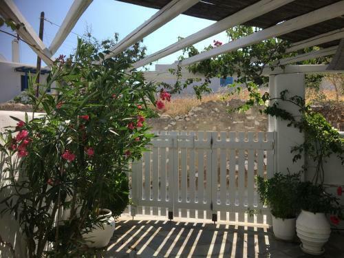 Charming House In Naoussa