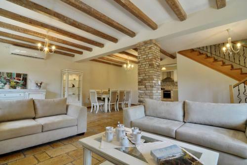 Villa Angie Nymfes Corfu Villa