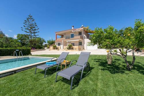 Villa Apella ? Private Yard & Pool ? 8 Guests