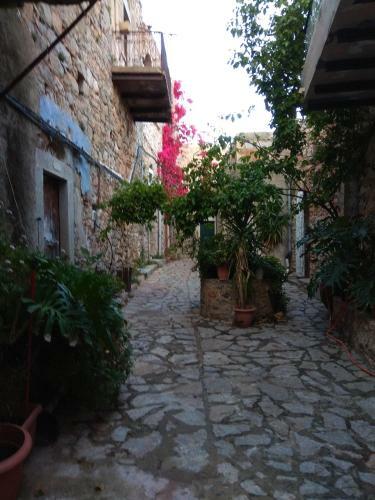 Hostal Traditional Rooms-hostel