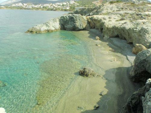 Outstanding Panoramic View, 10? Beach, 20? Airport