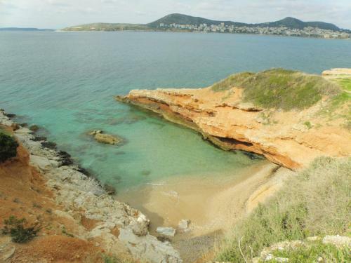 Outstanding Panoramic View, 10? Beach, 20? Airport