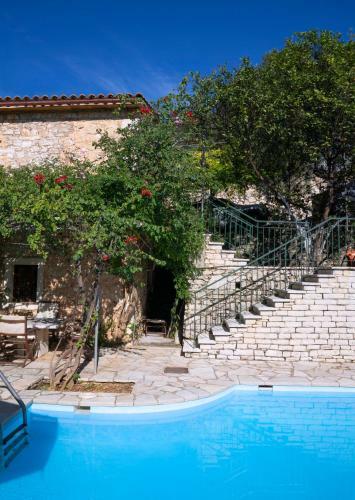 Stone Cottage House