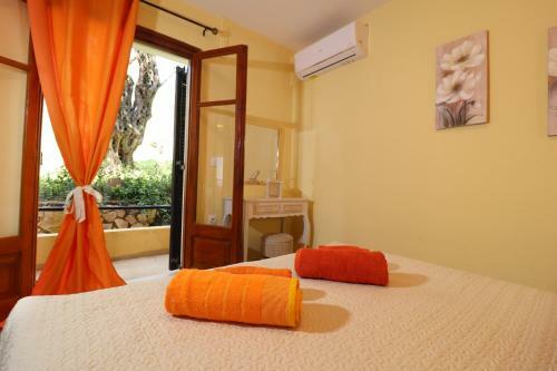 Viki Nissaki Apartment