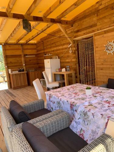 Sea La Vie Caravan Park