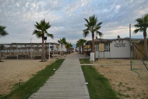 Central Luxury Apartment Next To The Beach