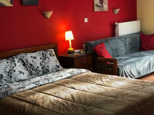 Hostal Alexandros Guesthouse