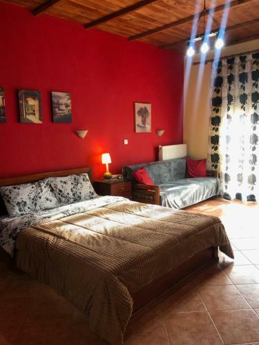 Hostal Alexandros Guesthouse