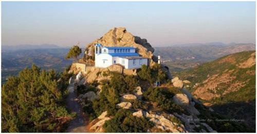 Ellina's Home - Evia Island