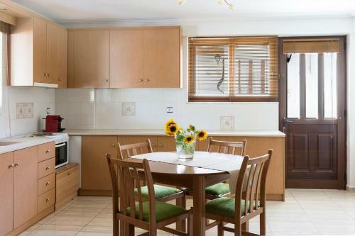 Apartment In Peania (15min From Airport)