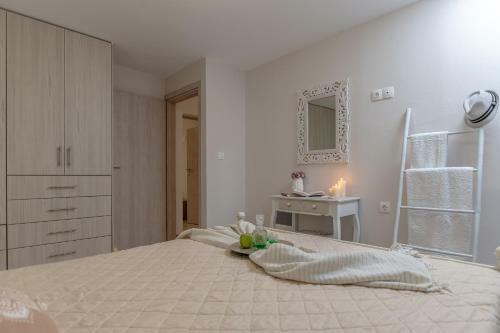 Seashades Apartment