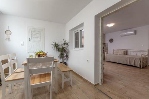 Seashades Apartment