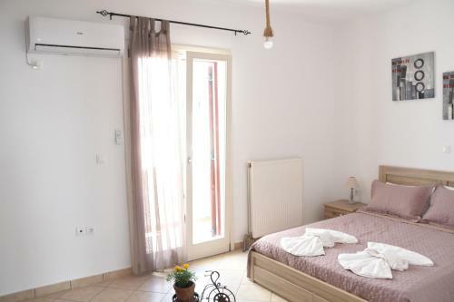 Little Yard Studios & Apartments #2