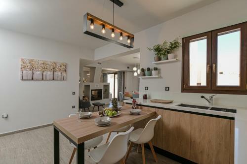 Angel's Luxury Apartment