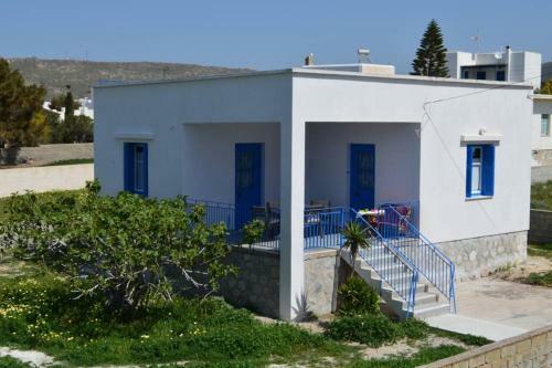 Traditional 2bdr. Beach House