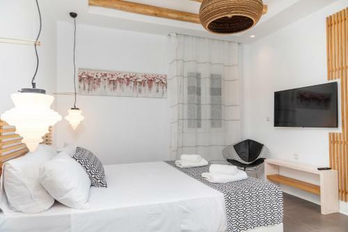 Naxos Downtown Apartments & Suites