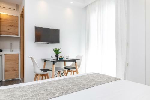 Naxos Downtown Apartments & Suites