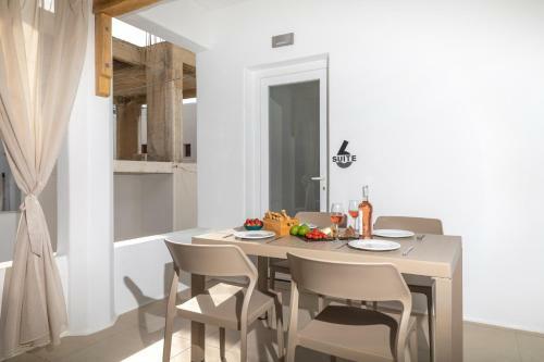 Naxos Downtown Apartments & Suites