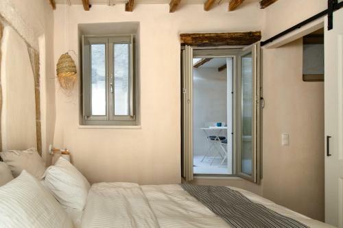 Ariadne's Kastro Boutique Apartment