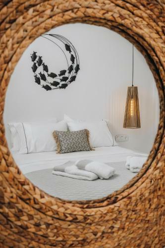 Lodge Xerolithos Natural Living