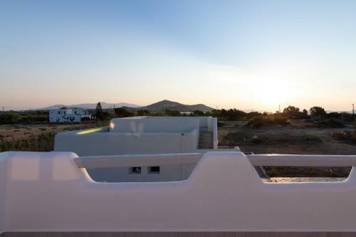 Isalos Villas Naxos