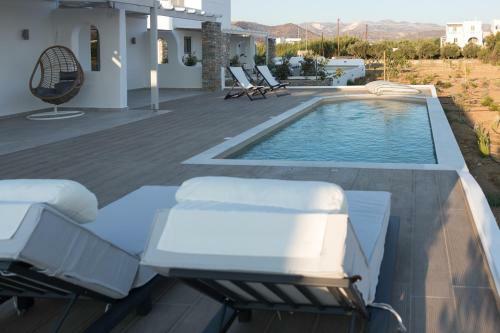 Isalos Villas Naxos