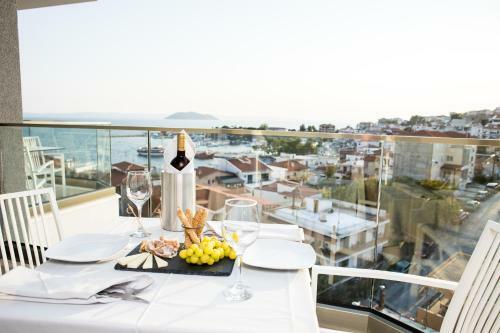 Apartamento Kali Thea Suites