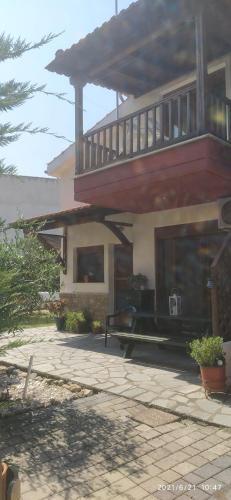 Villa Maisonette In Paradisos