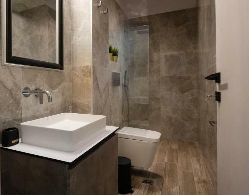 Olenia Luxury Apartments 3