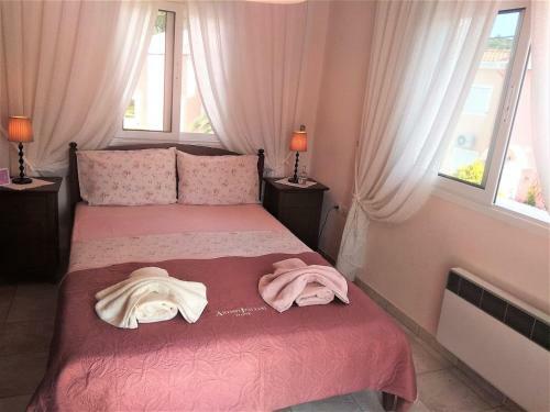 Sunny Villa Sea View