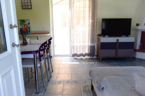 Mario's Luxury Maisonette