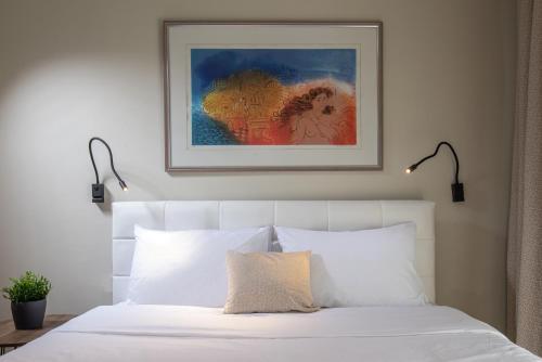 Olenia Luxury Apartments 4