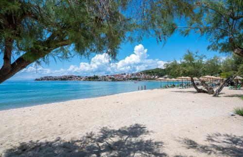 Olenia Luxury Apartments 4