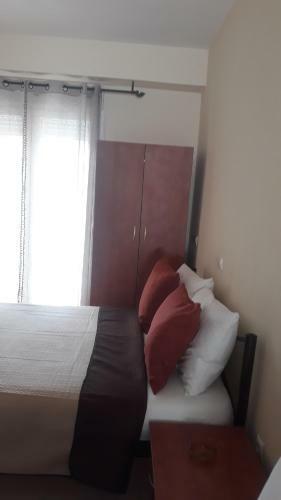 Evdokia's Apartments And Rooms