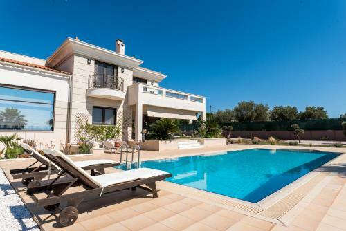 Villa East Coast Mansion