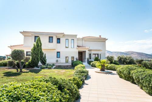 Villa East Coast Mansion
