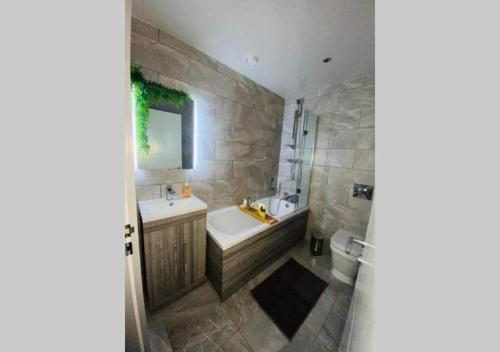 Best Priced Apartment In Doncaster #41