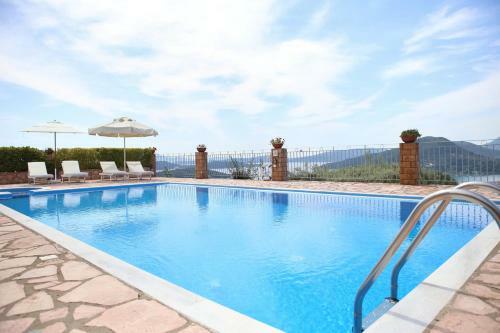 Villa Irida, Morfeas, Ariadni