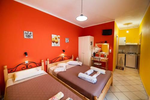 Efthalia Apartments & Studios